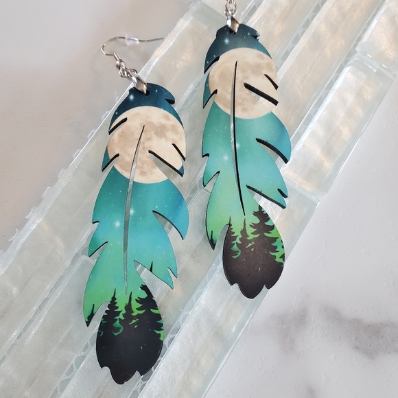 Moonlight Feather Earrings - Picture 2 of 6